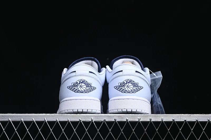 All categories Air Jordan Jordan series basketball shoes Air Jordan 1 Low Air Jordan 1 Low AJ1 Joe 1 silk navy blue low-top cultural casual sneakers FZ8778-044